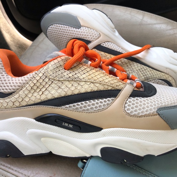 Size 9 in men I paid $1800 I will sell them for $800 - Picture 8 of 10